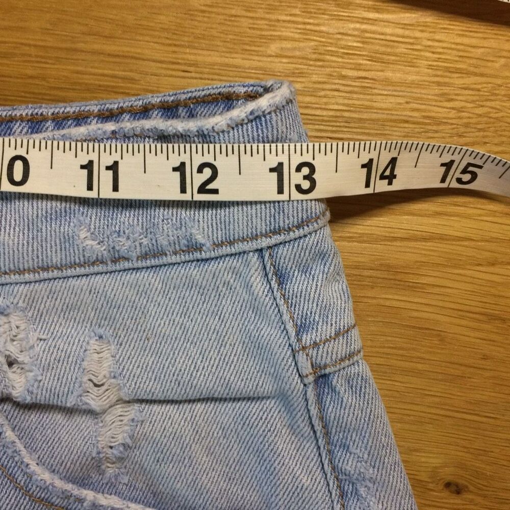 Rolla’s duster high rise denim light wash shorts distressed 26 - Picture 3 of 9